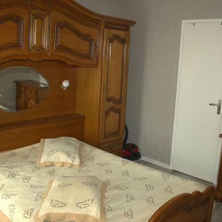 Bel Petit Appartement Charleville-Mezieres Exterior photo